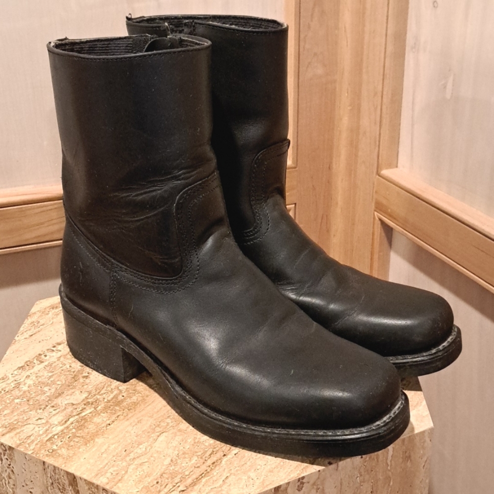 Frye vintage short campus boots 8
